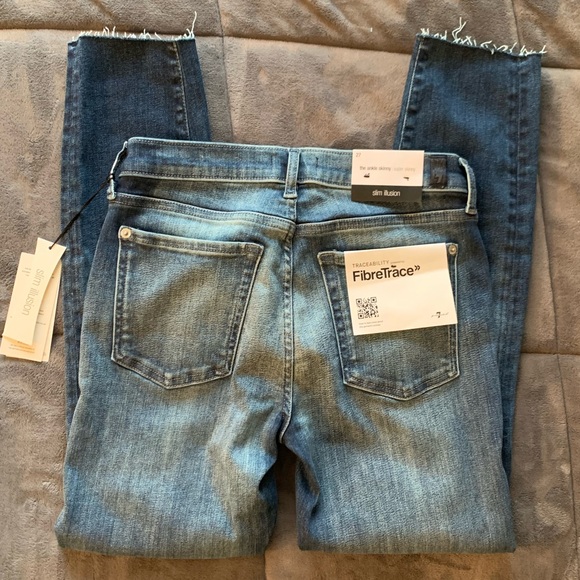 NWT 7 for All Mankind Slim Illusion Traceable Ankle Skinny With Cut Hem Kent 27 - Picture 6 of 11